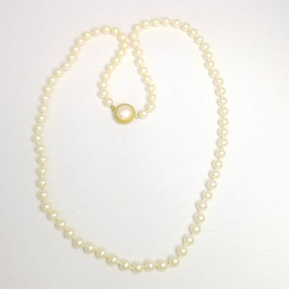 Vintage Crown Trifari Faux Pearl Single Strand Necklace, 24 Inches Long, Signed - Picture 6 of 6